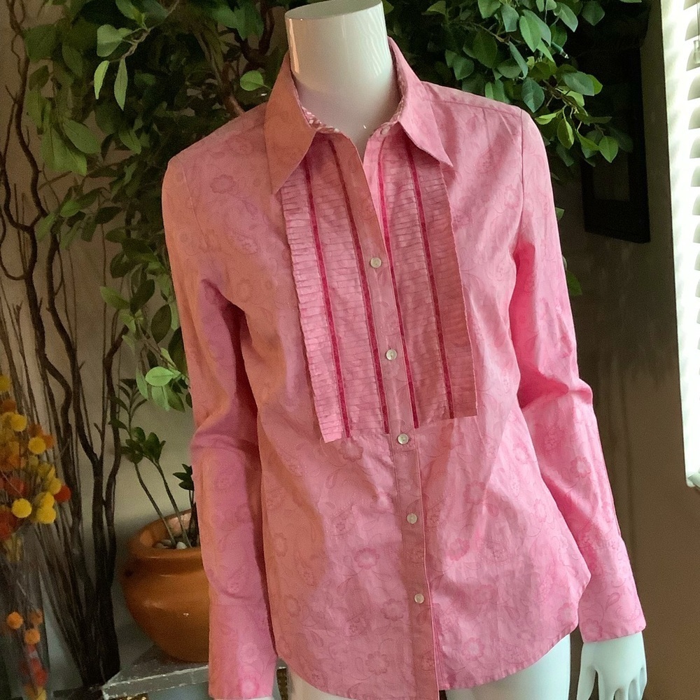 Robert Graham Pink Paisley Button Down Shirt